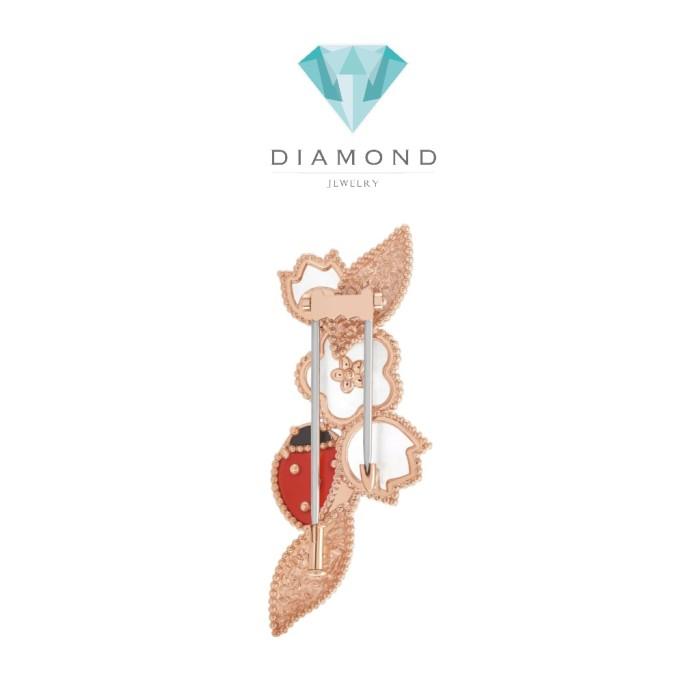 Lucky Spring clip, 18K, pearl, carnelian, onyx-Diamond Jewelry