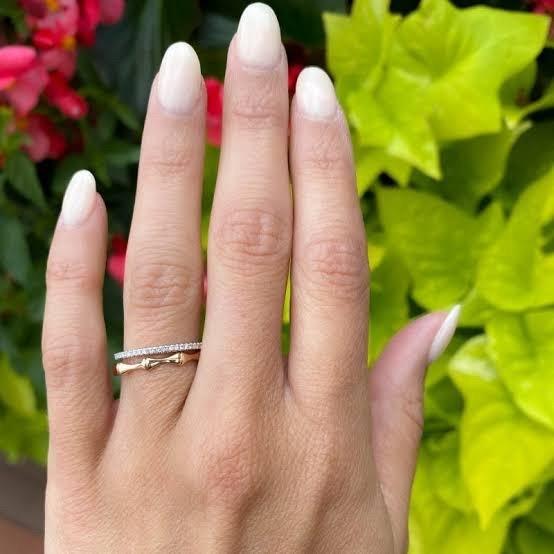 V tennis diamond ring 18k -Diamond Jewelry