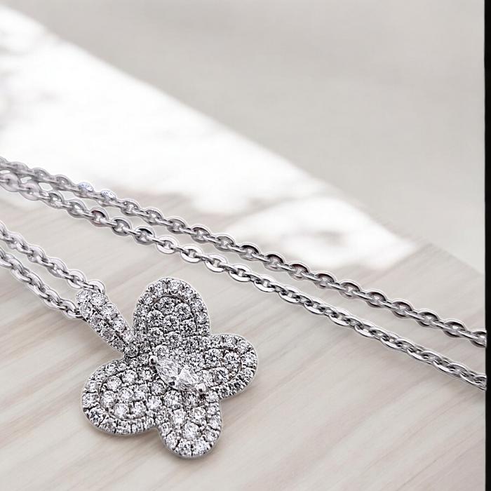 Butterfly Diamond Liontin / Diamond Jewelry
