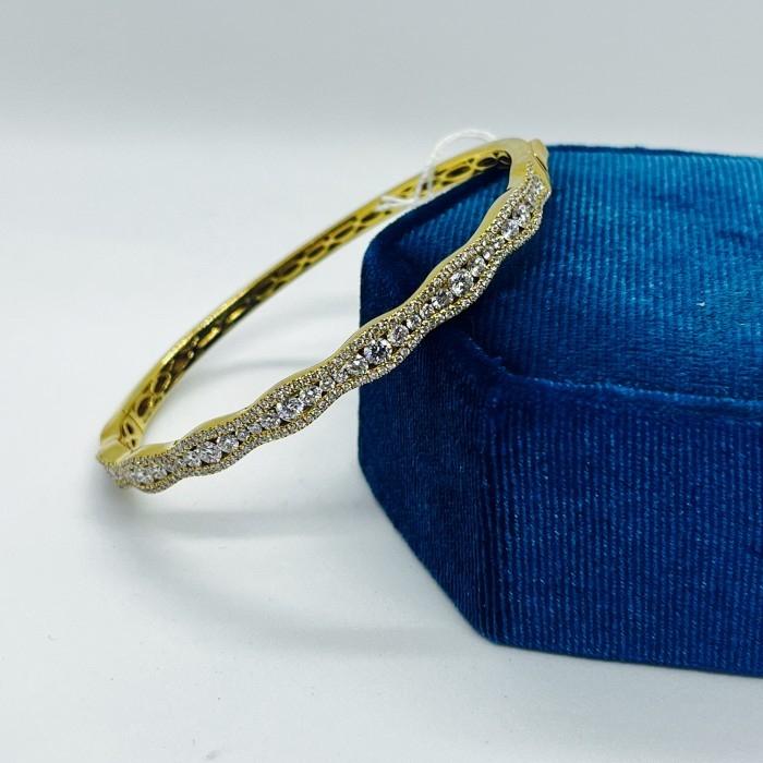Pave Wave Diamond Bangle 18K Gold Diamond Jewelry