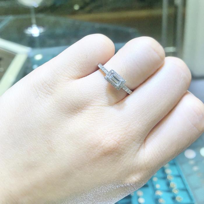 Cincin berlian emerald solitaire 18K/ diamond ring emerald solitaire long/ cincin berlian kotak solitaire- diamond jewelry