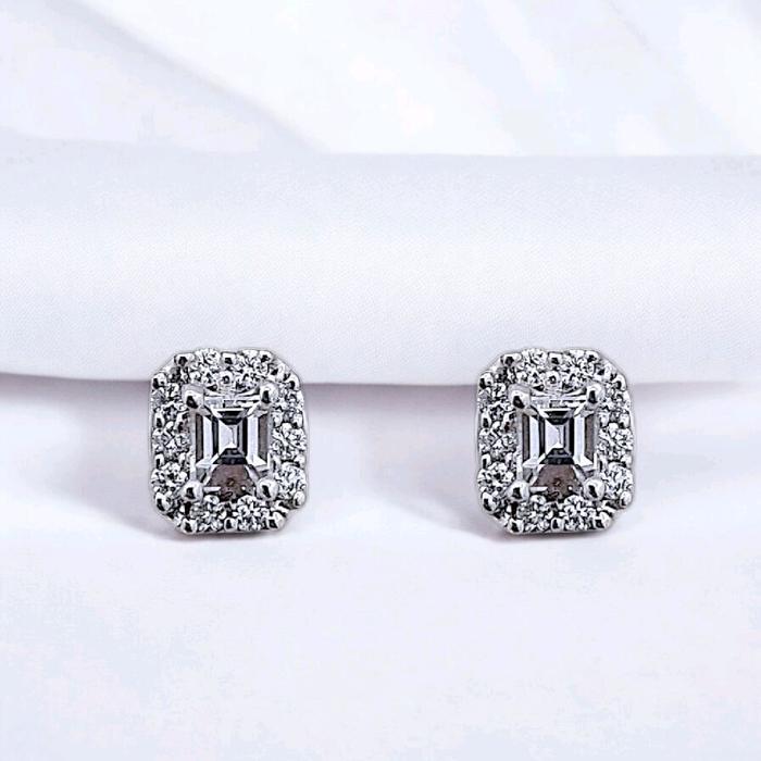 Baguette Diamond Earring 18K / Diamond Jewelry