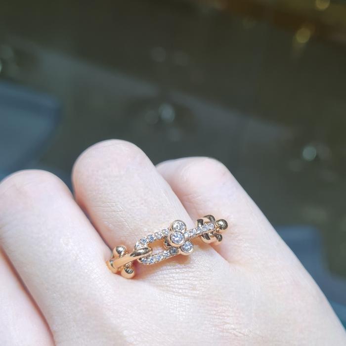 Hardwear Diamond Ring / Diamond Jewelry