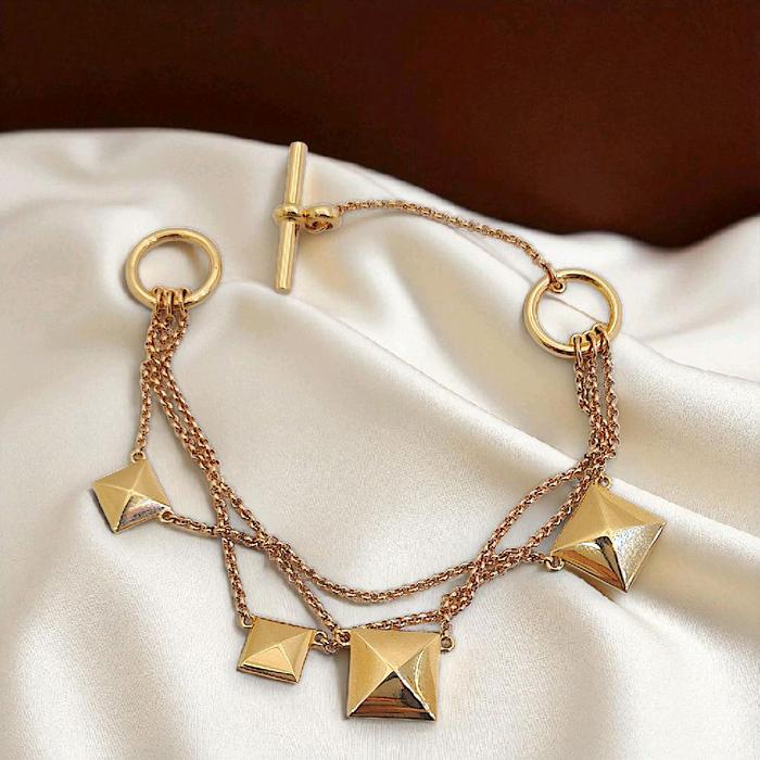 Clou H GOLD Bracelet 18K / Diamond Jewelry 402GBD1566RY- GELANG EMAS CLOU H BRACELET/GELANG MAS H CLOU