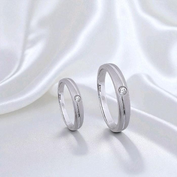 Wedding Solitaire Classic Ring 18K / Cincin Wedding klasik solitaire 18K / Diamond Jewelry 37CBNKH5054WPLS - 38CBNKH2964WPLS