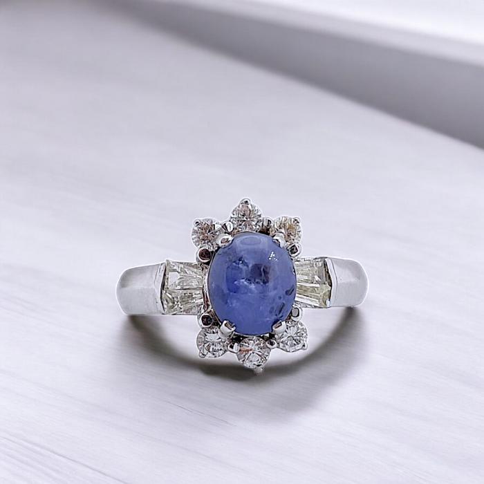 Blue Sapphire Diamond Ring 18K / Diamond Jewelry