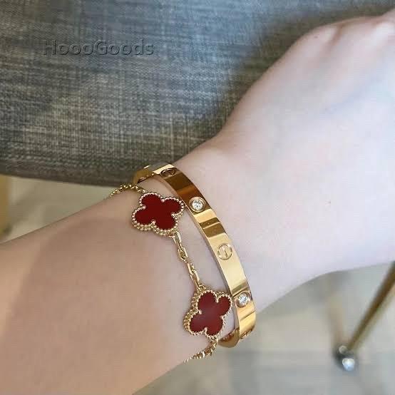 Clover bracelet charnelian red/chalcedony grey 18kGold-Diamond Jewelry-HT