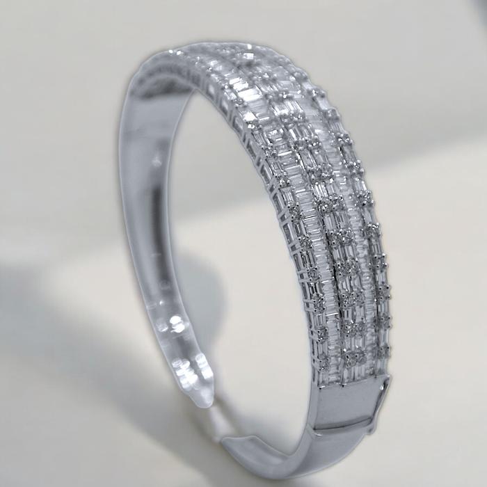 Baguette Emerald Diamond Bracelet 18k -Diamond Jewelry- Gelang Perhiasan Emas Berlian