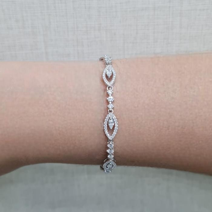 Diamond Bracelet Marquis tennis 18K / Diamond Jewelry