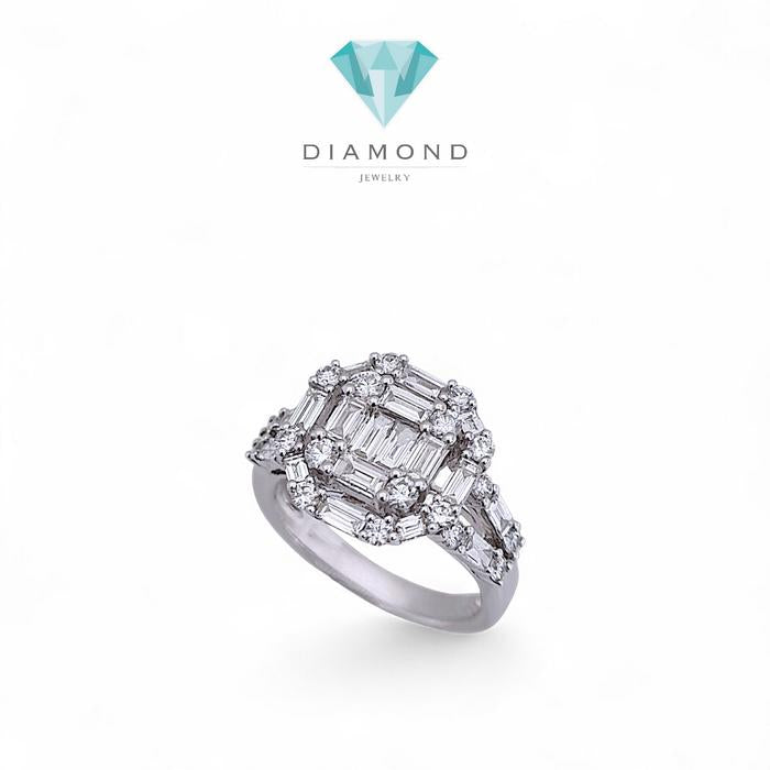 Baguette Diamond Ring 18K / Diamond Jewelry