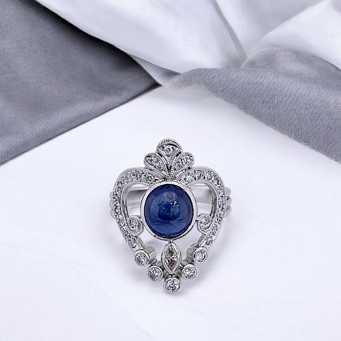 Sapphire Diamond Ring 18K / Diamond Jewelry