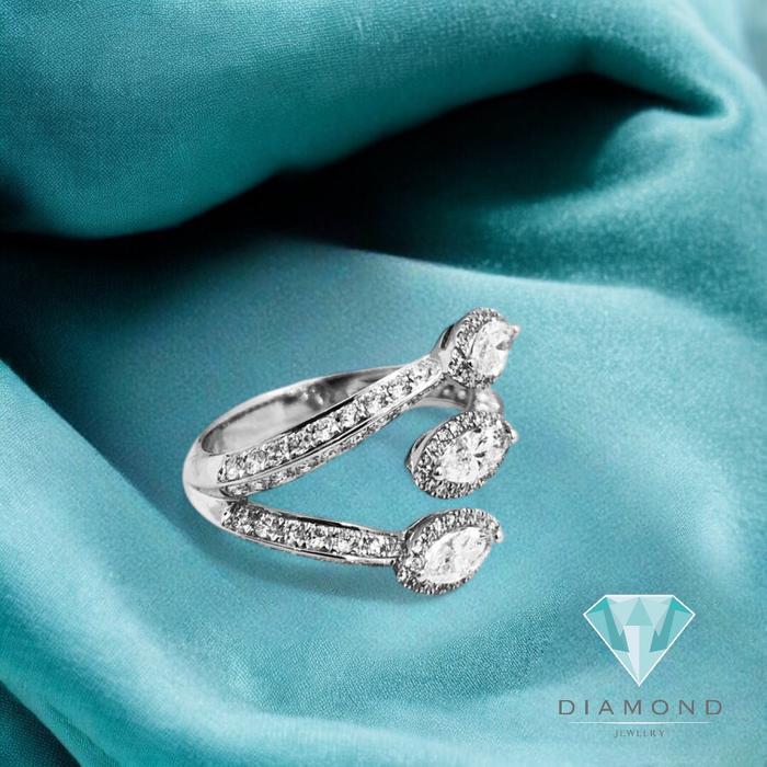 Cincin Berlian 3 oval 18K