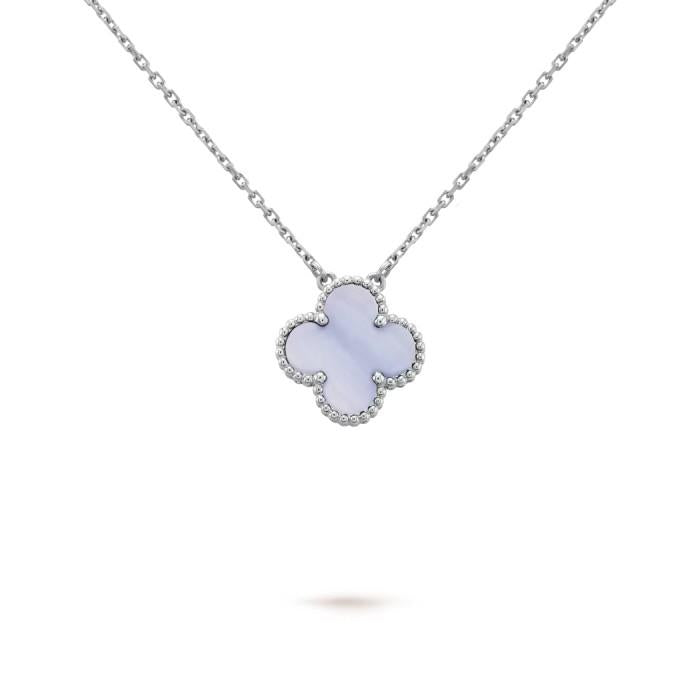 Chalcedony pendant clover white gold 18k -Diamond Jewelry