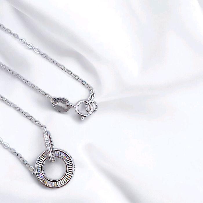 Circle Diamond Rainbow Sparkle 18K / Diamond Jewelry