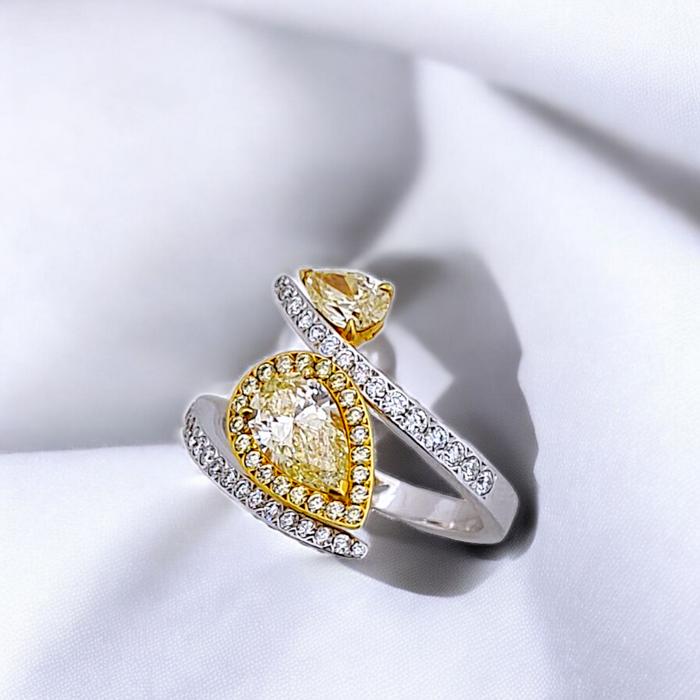 Duo Yellow Tear Diamond Ring