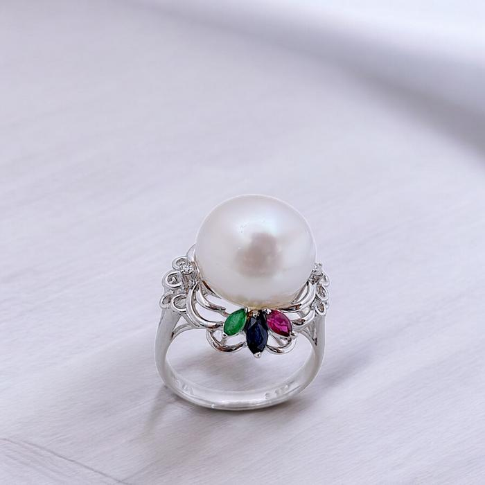 Pearl Diamond tricolor stone Ring 18K / Diamond Jewelry