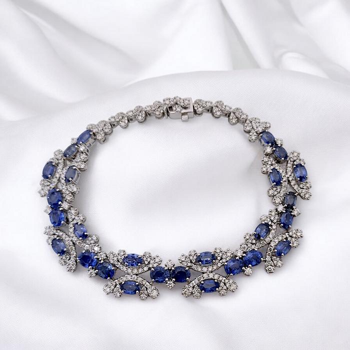 Blue Sapphire Bracelet 18K / Diamond Jewelry