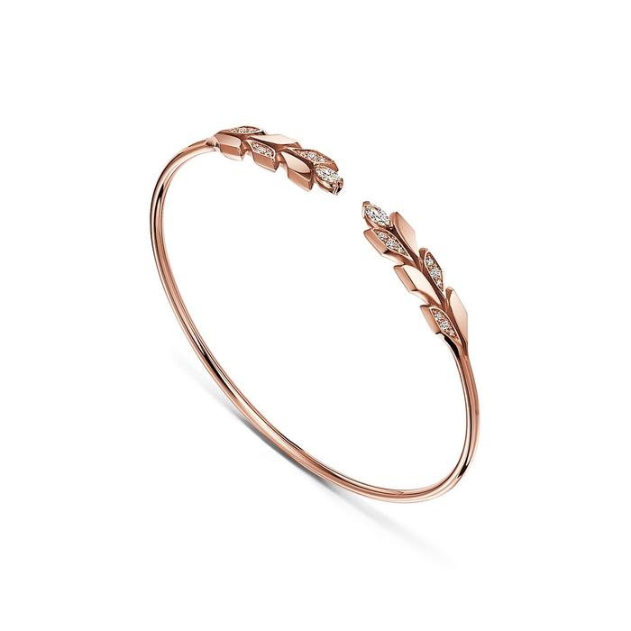 Tif Victoria Diamond Bangle 18 K Gold Diamond Jewelry