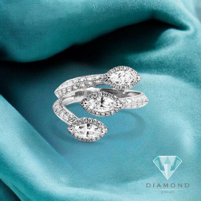 Cincin Berlian 3 oval 18K