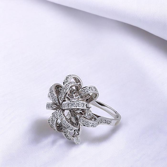 Flower Diamond Ring 18K / Diamond Jewelry