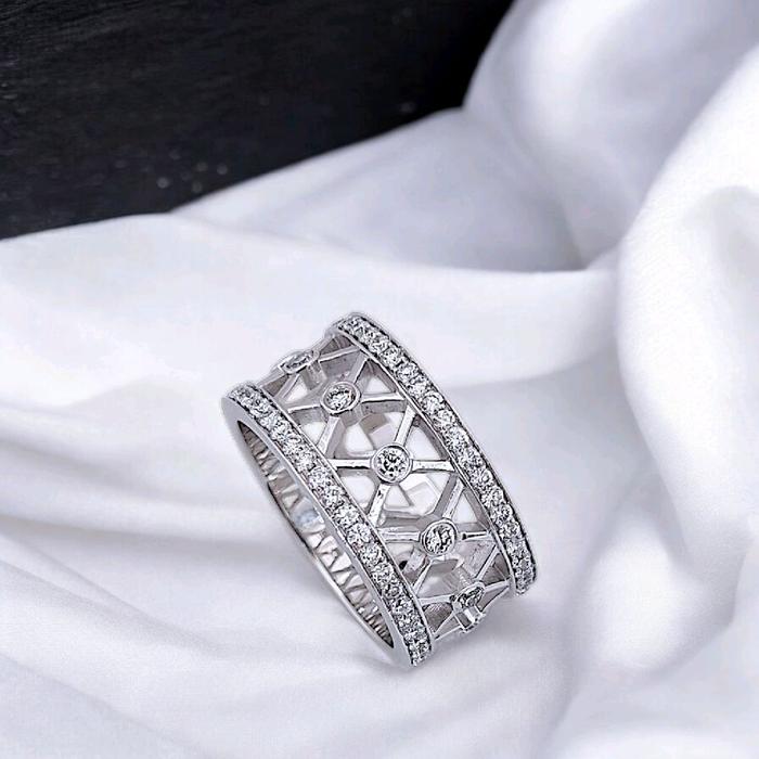Vintage X Diamond Ring 18K / Diamond Jewelry