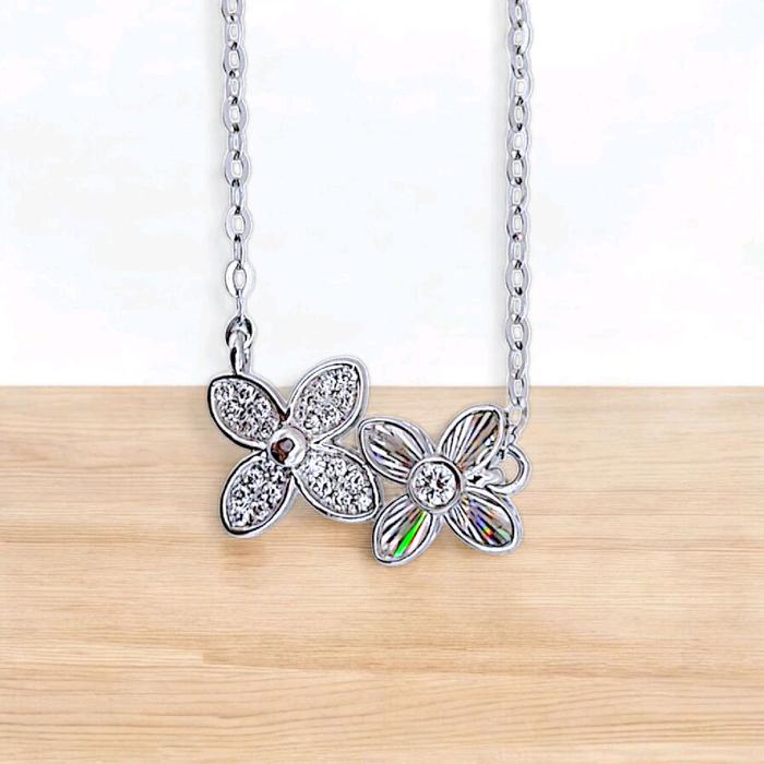 Clover Diamond Duo Flower clover Rainbow Sparkle Necklace 18K / Diamond Jewelry/ kalung berlian duo.clover