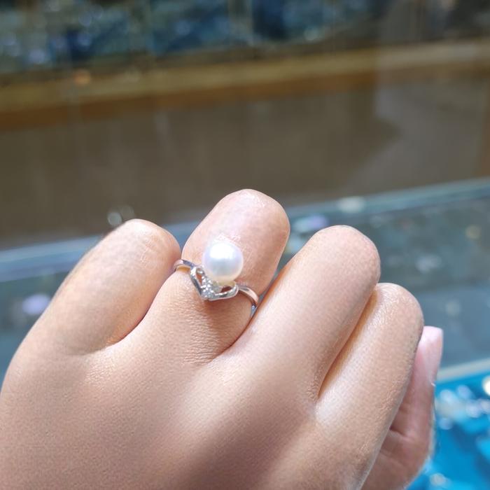 Pearl Diamond Ring 18K / Diamond Jewelry