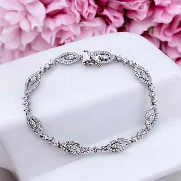 Diamond Bracelet Marquis tennis 18K / Diamond Jewelry