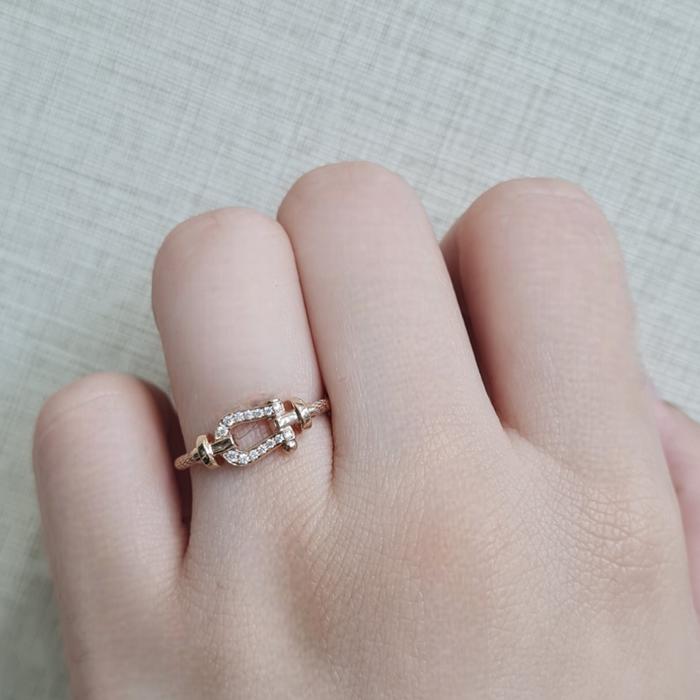 Horseshoe Diamond Ring frd 18k/ Diamond Jewelry