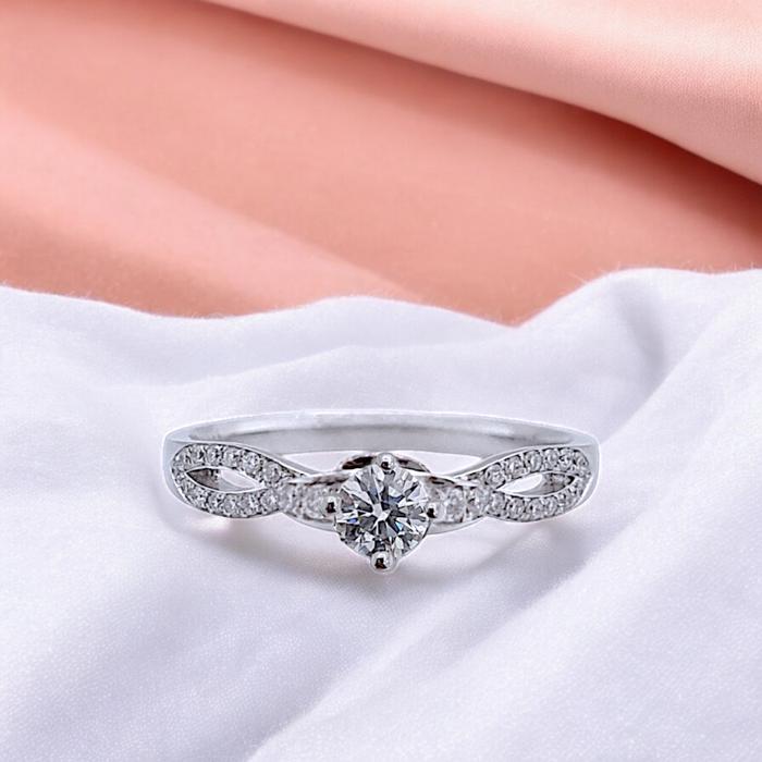 Cincin berlian bunga 18k diamond jewelry