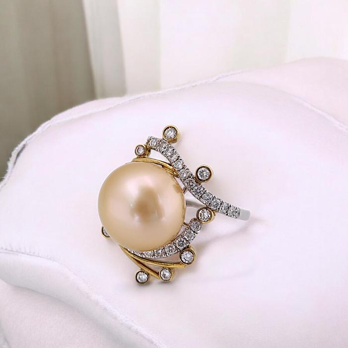 Pearl Diamond Ring 18K / Diamond Jewelry