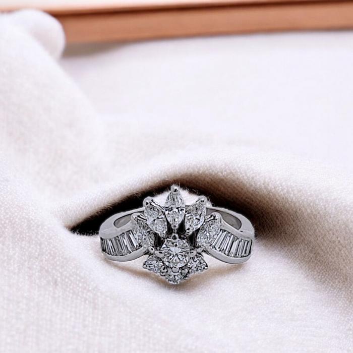 Cincin berlian mahkota 18k/Diamond Crown vintage Ring Diamond 18K / Diamond Jewelry