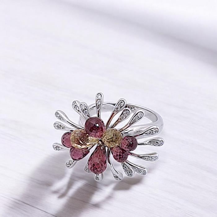 Vintage Rhinestone Diamond Ring 18K / Diamond Jewelry