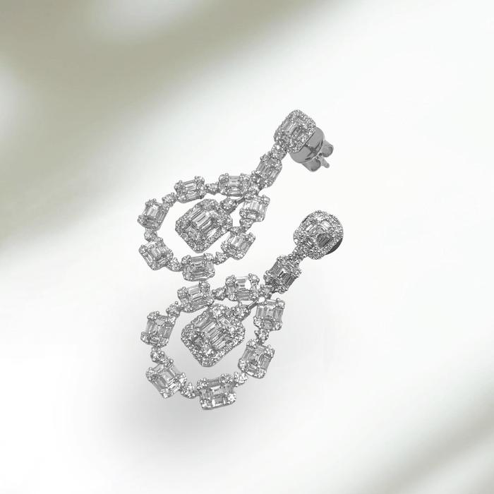 Baguette Viera Earring 18k Diamond -Diamond Jewelry
