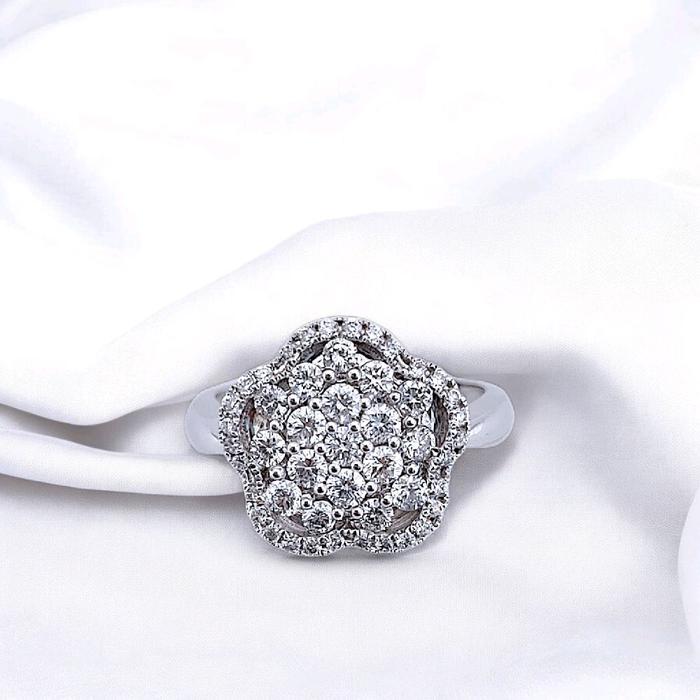 Flower Diamond Ring 18K / Diamond Jewelry