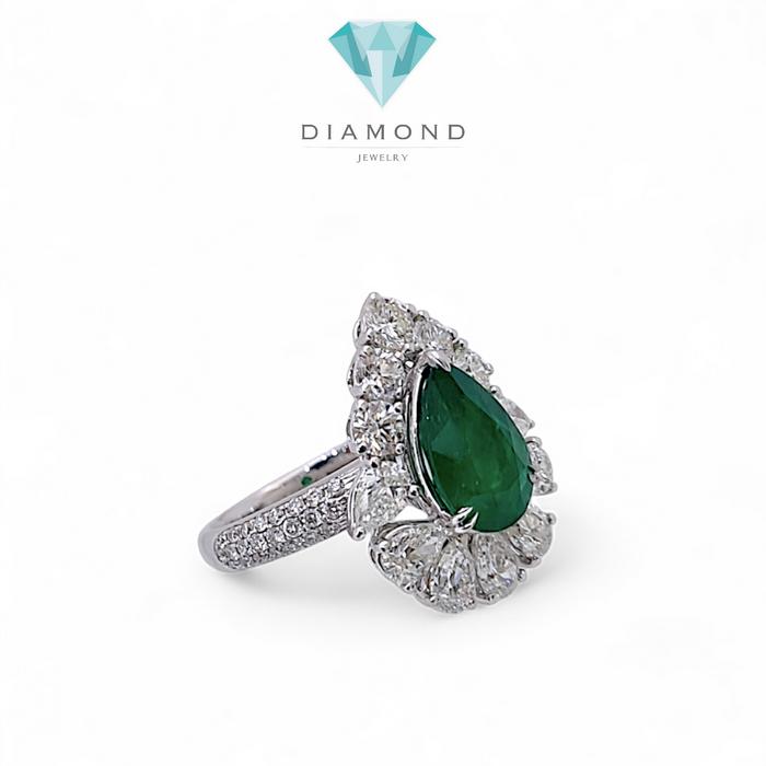 Tear Emerald Diamond Ring/ cincin jamrud tear berlian 18k-Diamond.Jewelry