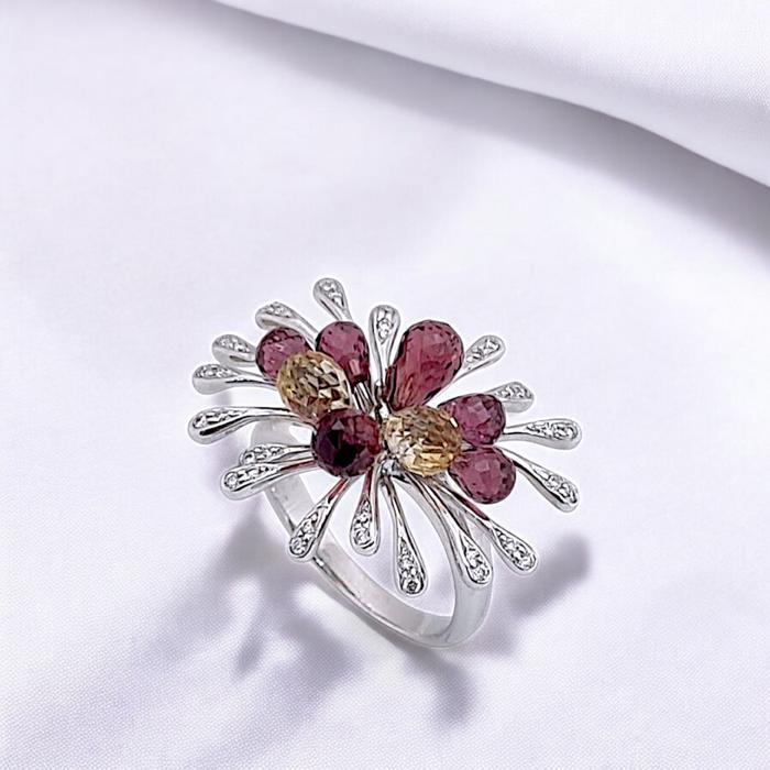 Vintage Rhinestone Diamond Ring 18K / Diamond Jewelry