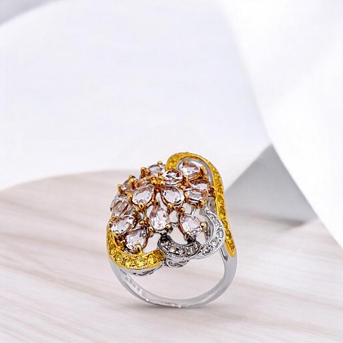 Flower Magonite Diamond Ring 18K / Diamond Jewelry
