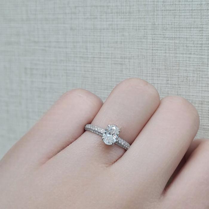 Diamond Ring Solitaire oval 0.8 GIA/ Diamond Jewelry