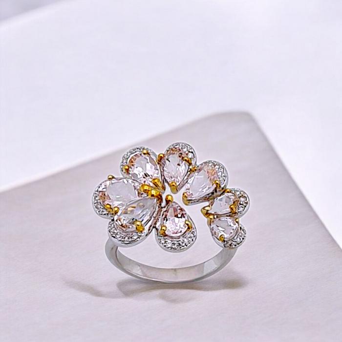 Flower Magonite Diamond Ring 18K / Diamond Jewelry