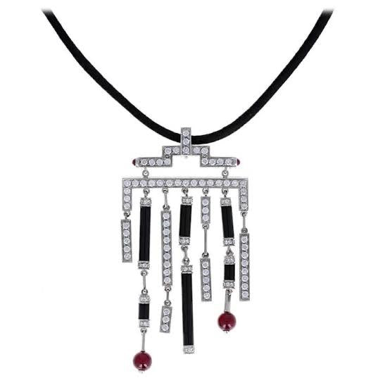 PendantDu Dragond onyx white gold 18 K Diamond Jewelry