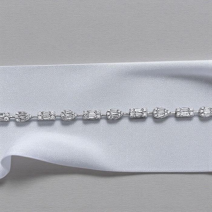Multishape Baguette Diamond Bracelet 18K / Gelang Berlian Multishape Baguette 18K / Diamond Jewelry 404GB1860PRLS - HT