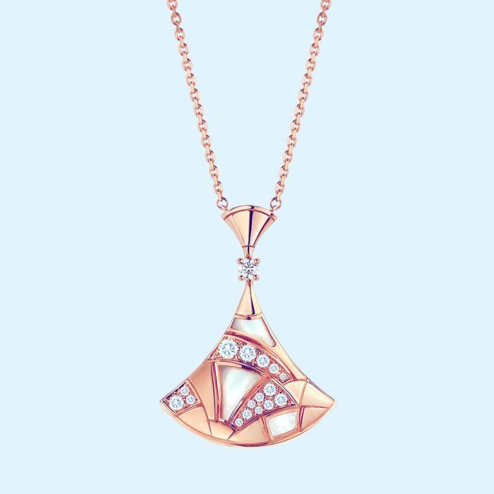 Mother of Pearl Diamond Necklace bv diva Vivaldi -Diamond Jewelry