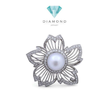 Flower south sea Pearl Diamond brooch 18K / Diamond Jewelry