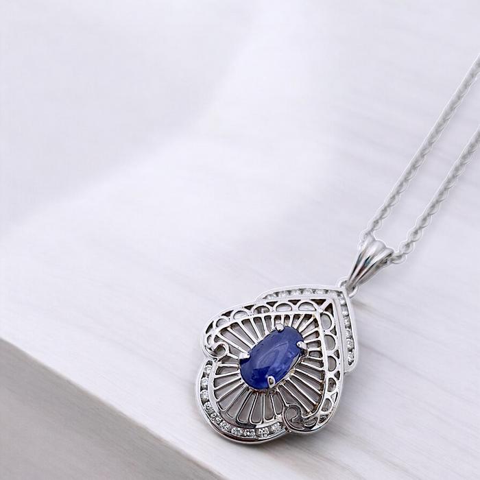 Liontin Blue Sapphirw With Diamond 18K / Diamond Jewelry