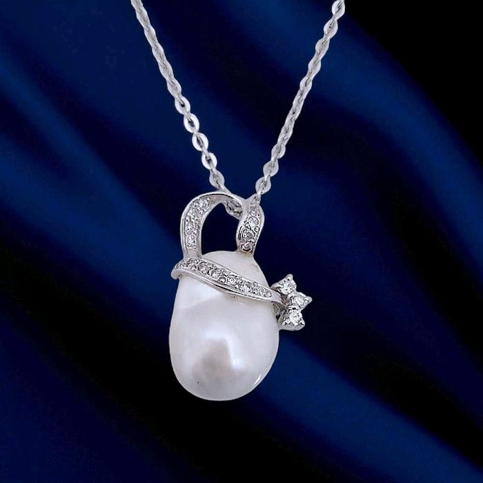 Liontin Pearl Diamond 18K / Diamond Jewelry 8LMGT750WP-(1250HT)