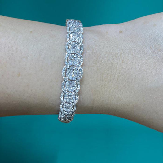 Diamond Bangle - Gelang Berlian - Diamond Jewelry - White 03010407