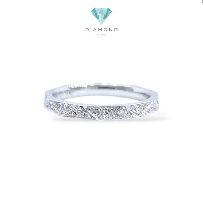 Signature White Gold Diamond Rings 18K / Diamond Jewelry / 126CBD55000AB