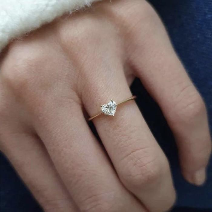 Heart Solitaire Diamond Ring 18K Diamond Jewelry