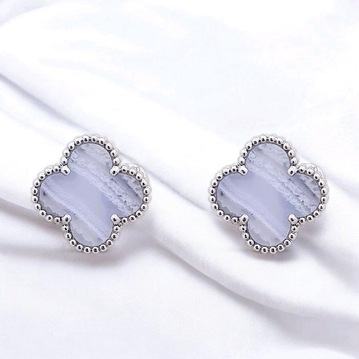 Clover vintage Chalcedony Earring 18K / Diamond Jewelry